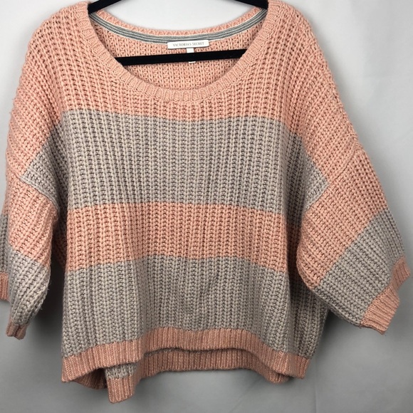 Victoria's Secret Sweaters - Victoria’s Secret chunky knit sweater